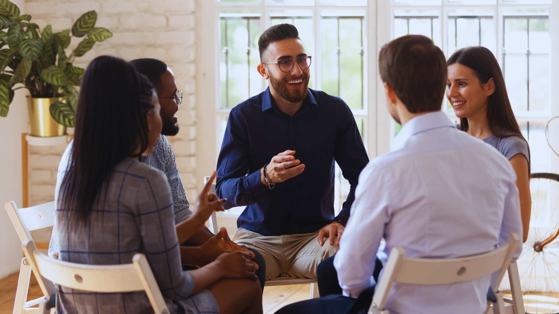 ¿Qué es la escucha activa? - Serlog Consultoría de Recursos Humanos en Zaragoza