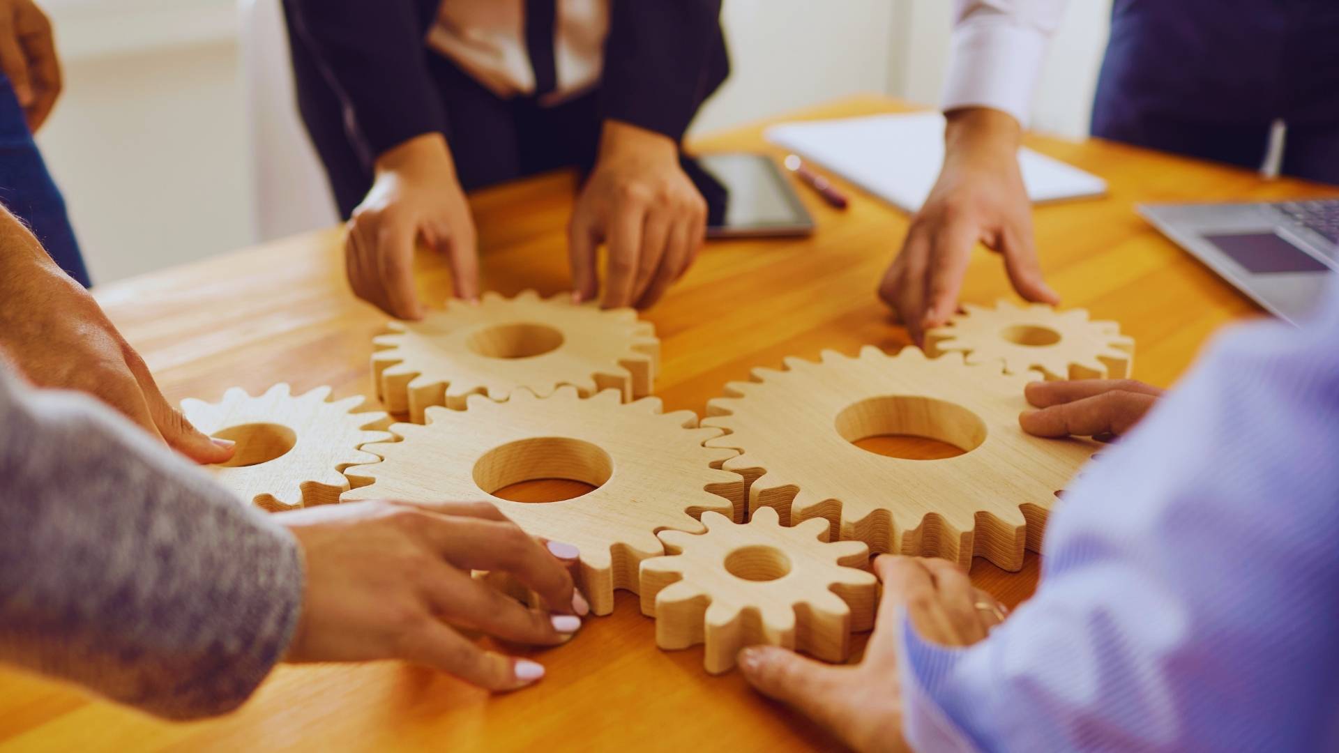 ¿Qué estilos de liderazgo existen? - Serlog Consultoría de Recursos Humanos en Zaragoza